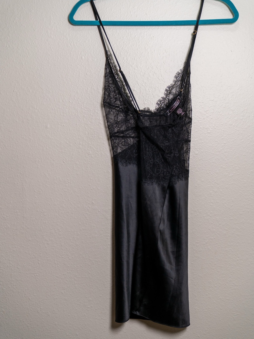 Victoria's Secret Black Satin & Lace Chemise - Picture 3 of 3